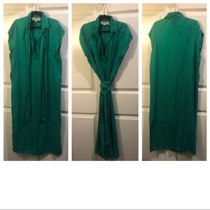 100% Silk Vintage Diane Von Furstenberg Monochromatic Sheath Dress with belt